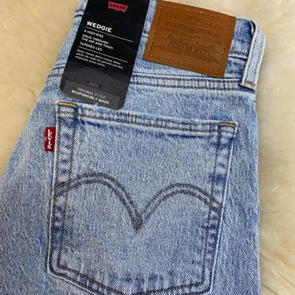 NWT $90 LEVI'S Women 26 (2) Wedgie Icon Fit Ankle Jeans Denim pants Waist 28" - Picture 8 of 14